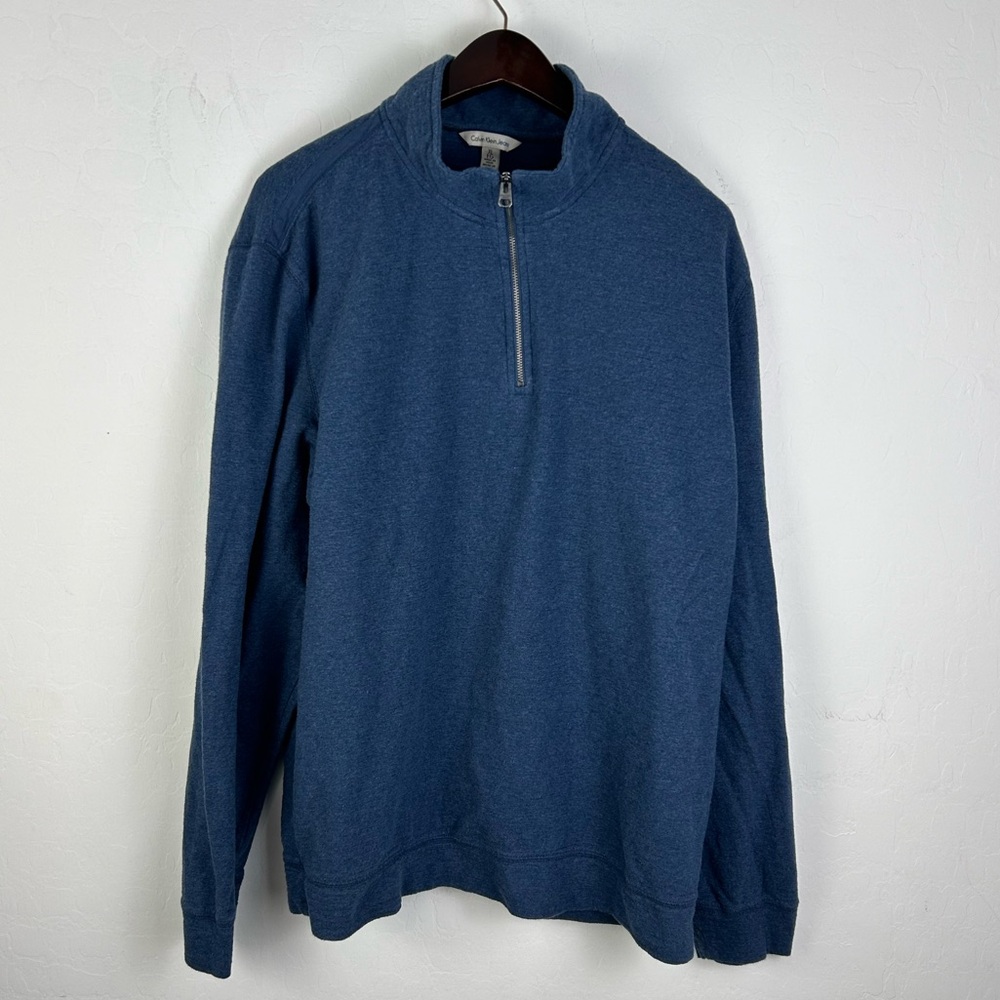 Calvin Klein Men's 1/4 Zip
Pullover Textured Sweater Blue
Size XL